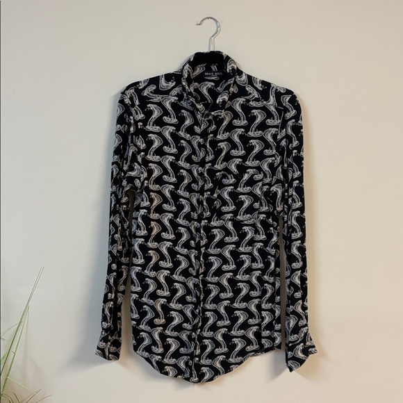 Brave Soul Black and White cobra pattern Button Down Shirt size S - Picture 2 of 4